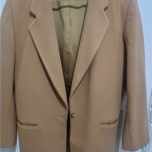 Elegant Tan Wool-Blend Blazer